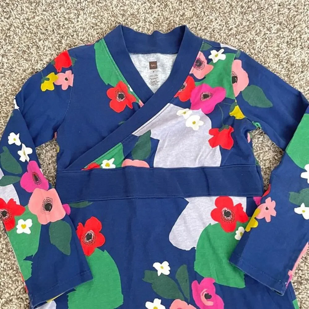 Size 8 / Girls Floral Tea Long Sleeve Dress